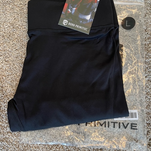 Born Primitive All Day Leggings NWT Large - Picture 2 of 2